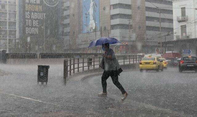 Πότε και τι ώρα θα ανοίξουν οι ουρανοί στην Αθήνα – Έρχονται καταιγίδες και έντονα φαινόμενα