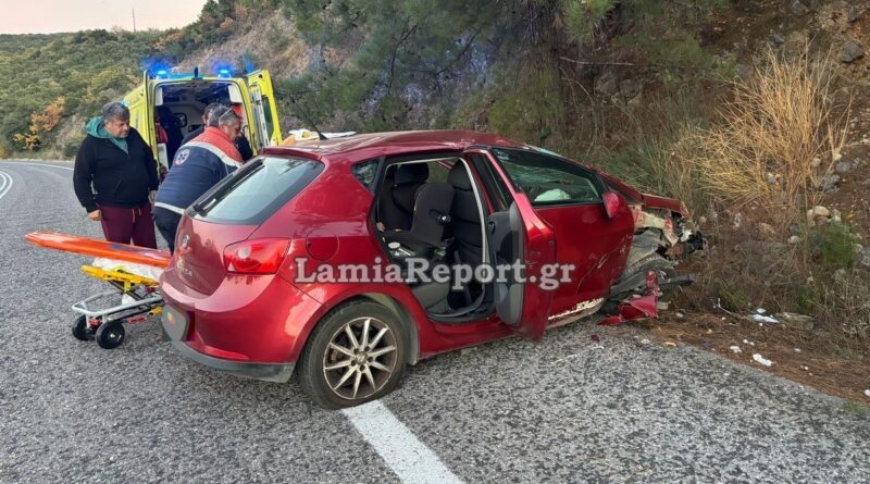 Σοβαρό τροχαίο για οικογένεια – Πως σώθηκε το μωρό τους