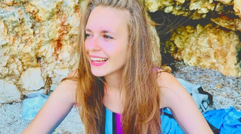 Βαλίσια Γκλέτσου: Η κόρη του Απόστολου Γκλέτσου είναι αναμφισβήτητα η πιο όμορφη 22χρονη της Ελλάδας